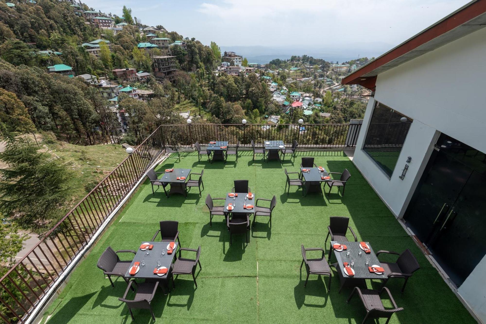 Hotel Shiva Sanctuary By Dls Hotels, Mcleod Ganj ダラムシャーラー エクステリア 写真