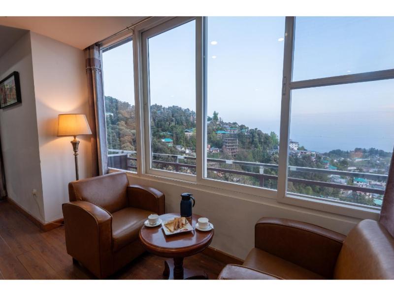 Hotel Shiva Sanctuary By Dls Hotels, Mcleod Ganj ダラムシャーラー エクステリア 写真