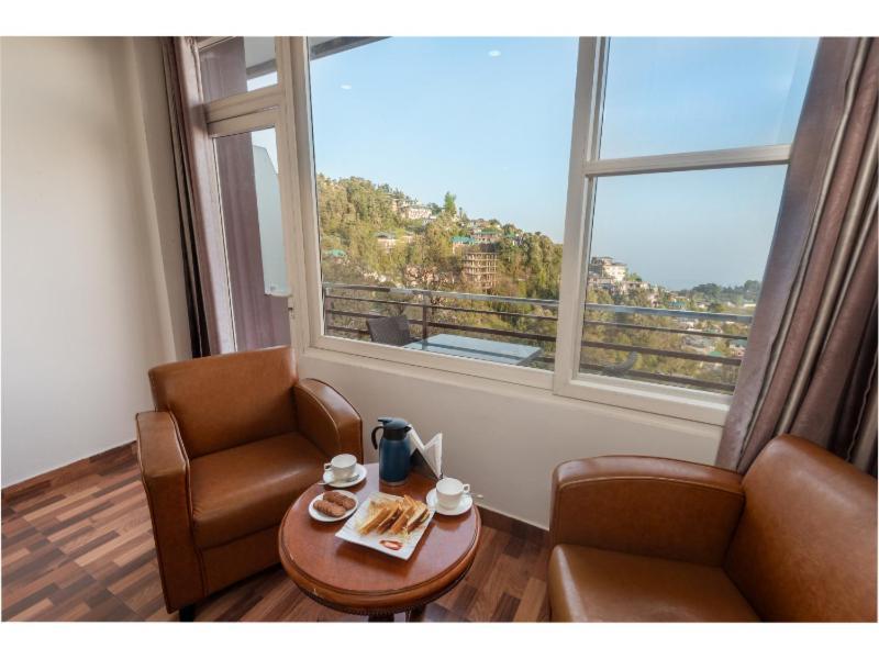 Hotel Shiva Sanctuary By Dls Hotels, Mcleod Ganj ダラムシャーラー エクステリア 写真