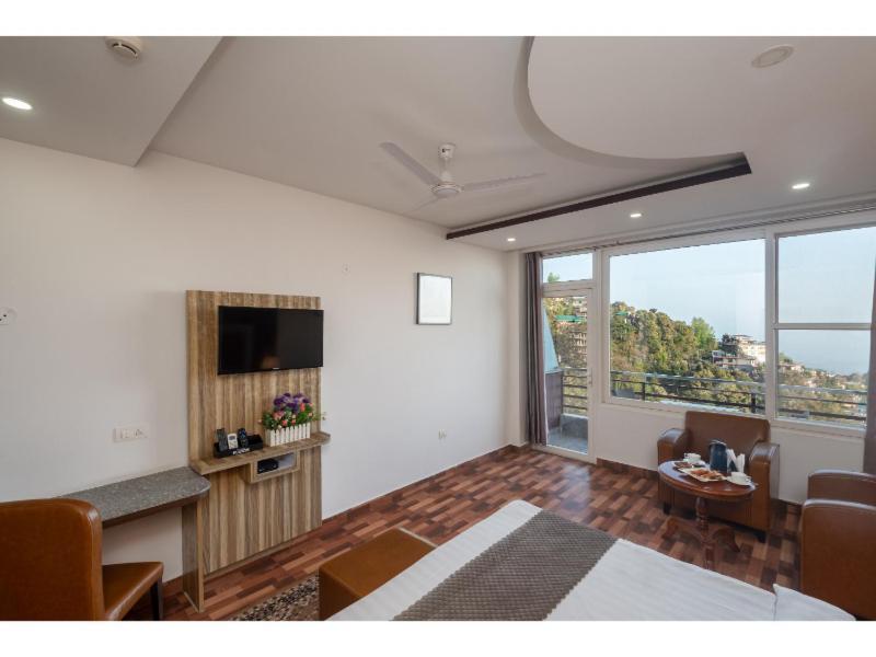 Hotel Shiva Sanctuary By Dls Hotels, Mcleod Ganj ダラムシャーラー エクステリア 写真