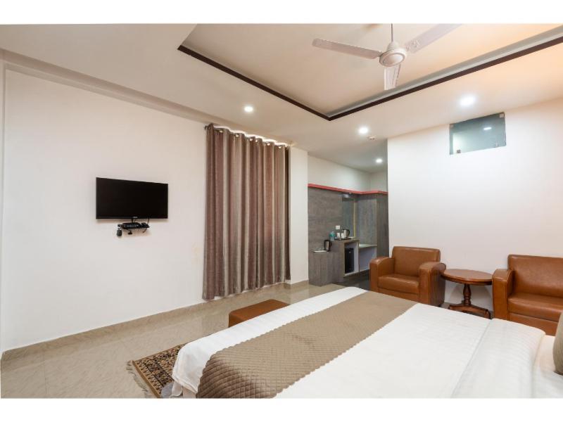 Hotel Shiva Sanctuary By Dls Hotels, Mcleod Ganj ダラムシャーラー エクステリア 写真